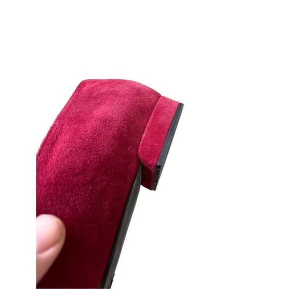 Stuart Weitzman Lys Scarlet Suede Fleur De Lis Red Flats Loafers sz 9.5 - Picture 10 of 10